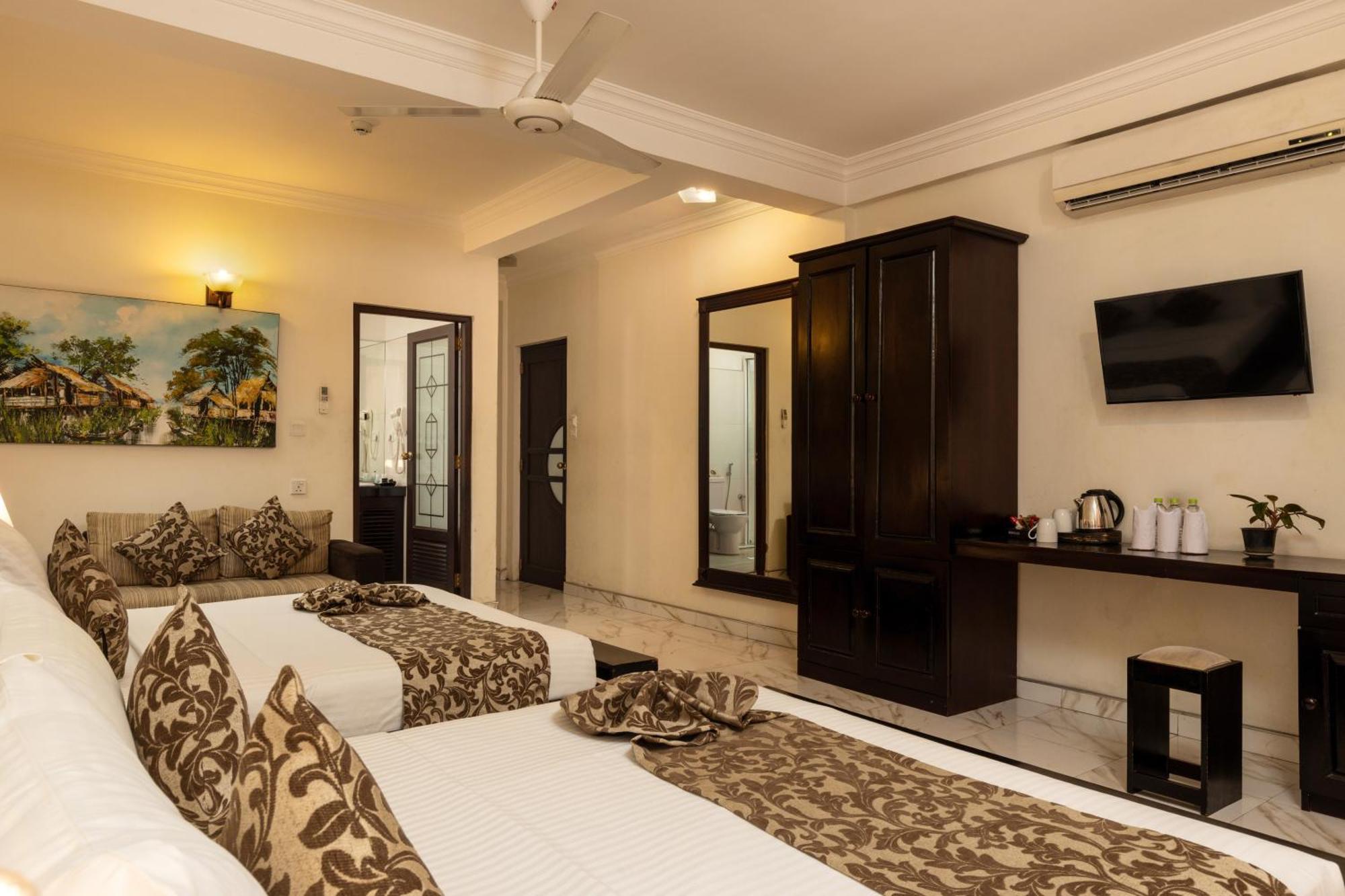 Hotel Cafe Aroma 4*